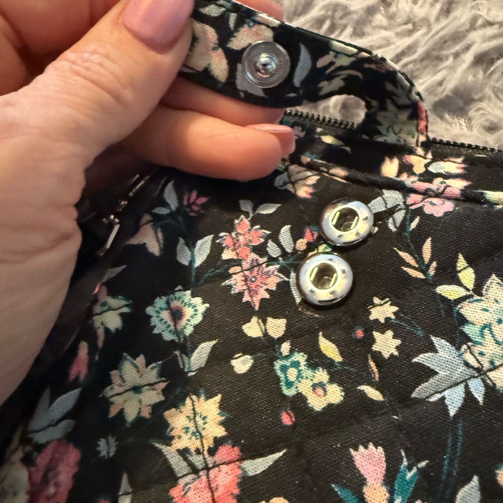 Vera Bradley Black Floral Wristlet - Picture 4 of 5